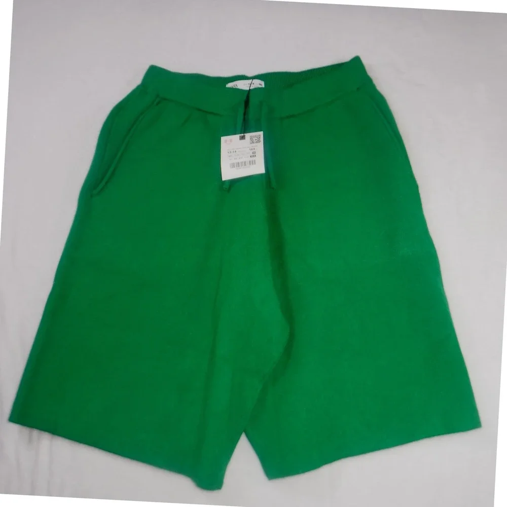 Zara Green Knit Shorts Drawstring Elastic Waist Wide Leg Juniors Size 13-14  NEW